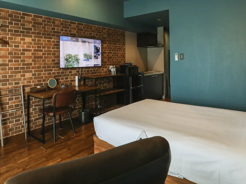 HOTEL385